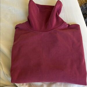 Lululemon Women's Turtleneck Sweater/sweatshirt